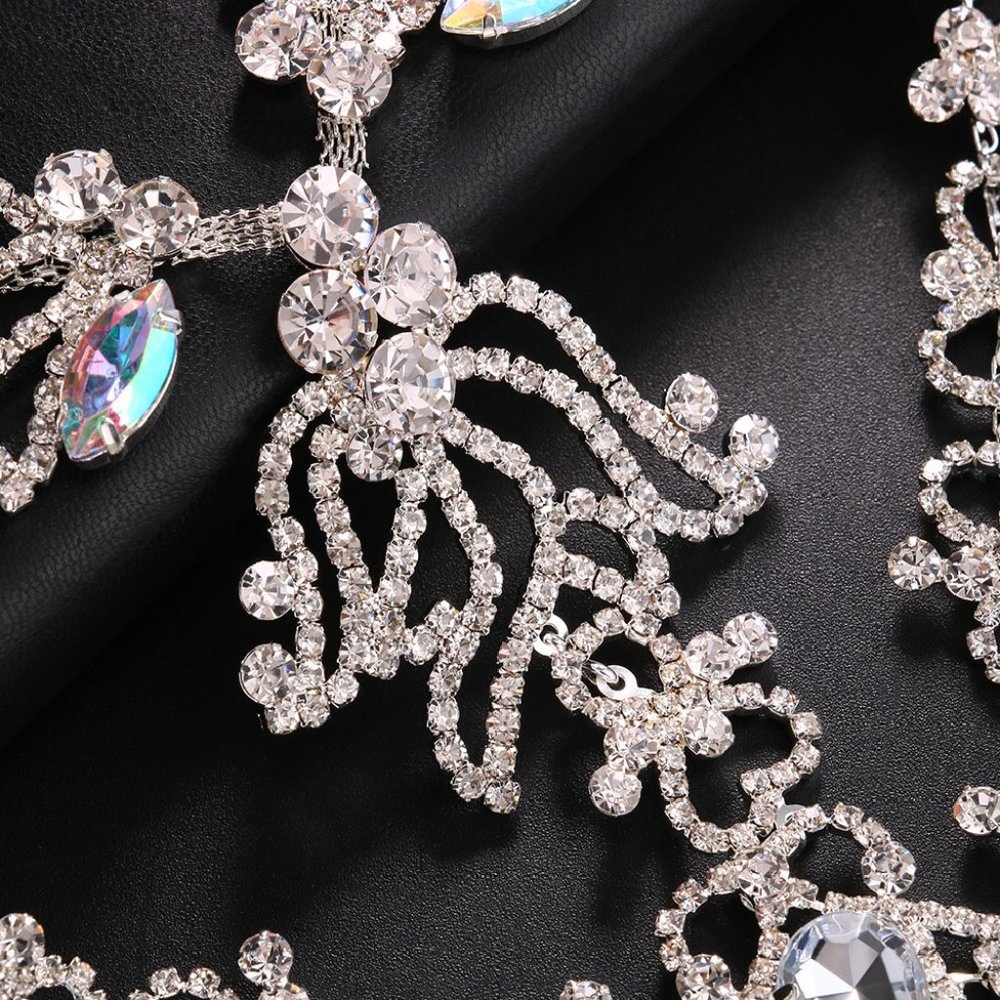 Crystal Face Chain Halloween Mask for Women Headpiece Tassel Hair Jewelry - Picture 4 of 6